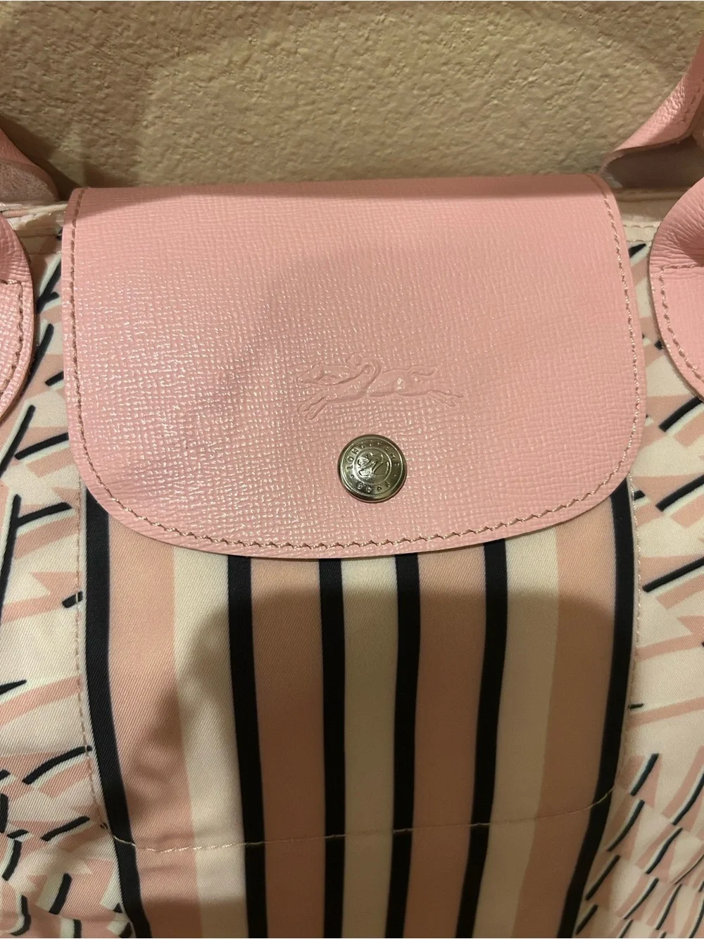 Longchamp Pink Patterned Tote - Picture 4 of 8